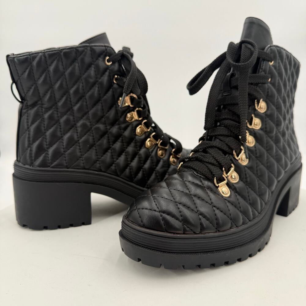 Forever 21 Quilted Faux Leather Lace Up Lug Sole Block Heel Black Boots Size 8